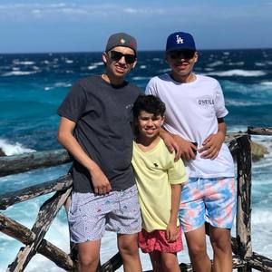 Meet your Posher, Randy